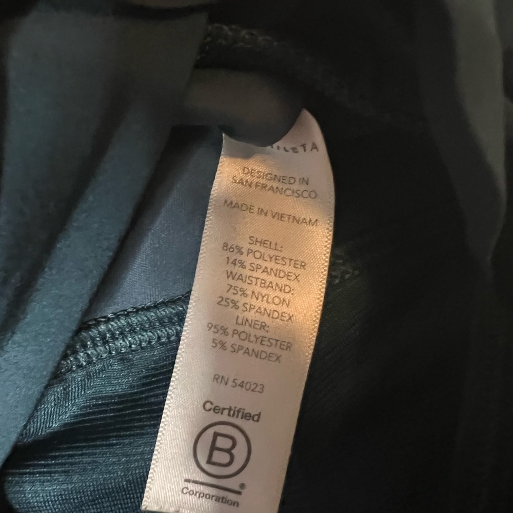 Athleta Teal Run With It Athletic Shorts - Picture 6 of 7